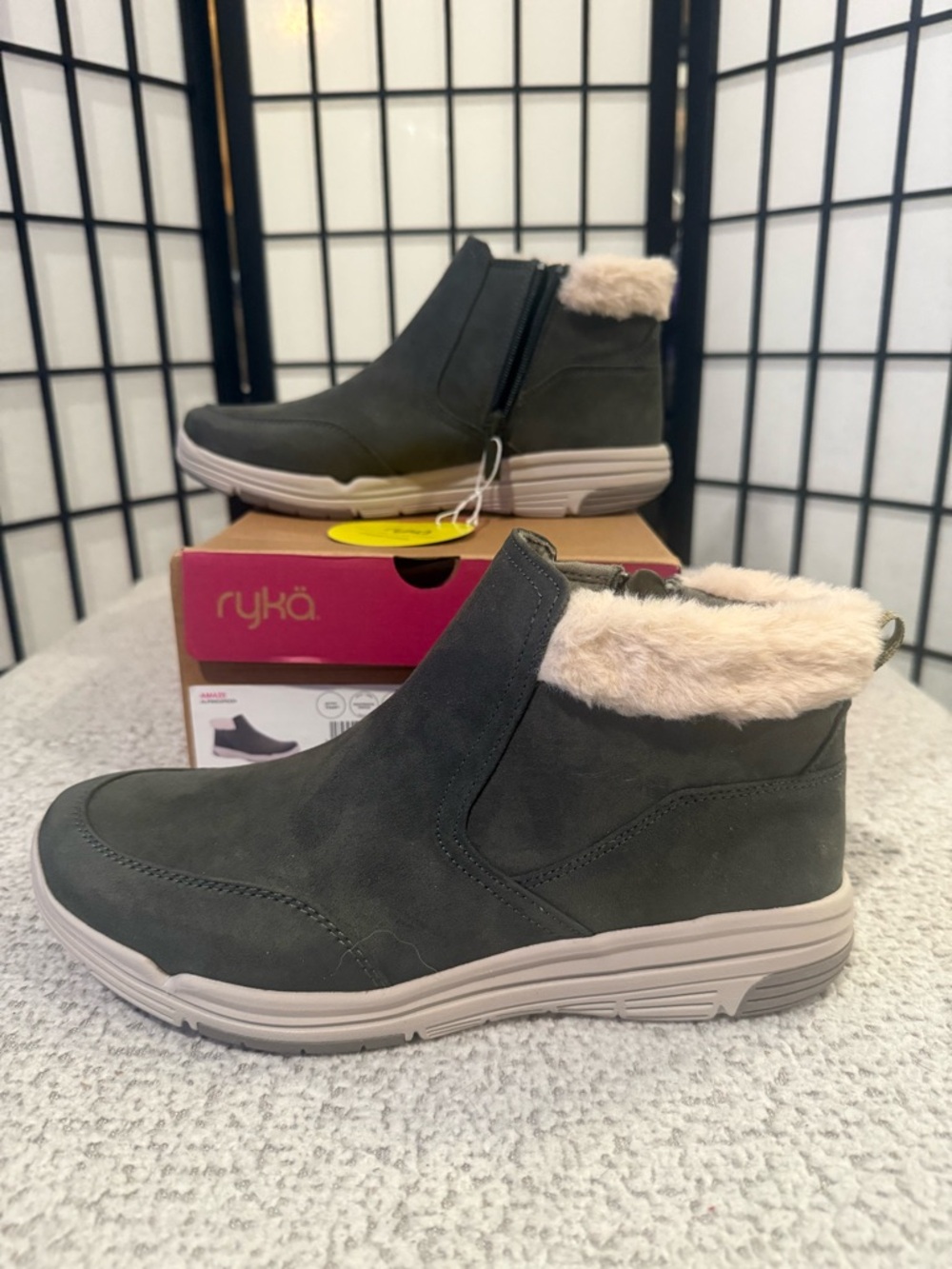 Ryka Faux Fur Lined Ankle Boots Women’s 10 Slip‎ On Comfort Olive Booties NIB